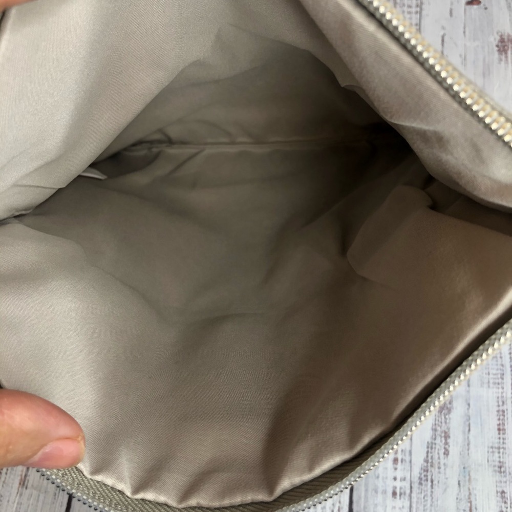 NWOT BareMinerals Bronze Metallic fold soft clutch - Picture 6 of 6